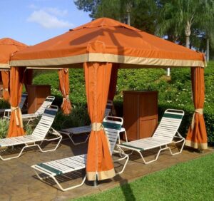 10’x10′ Tent Cabanas for Resorts